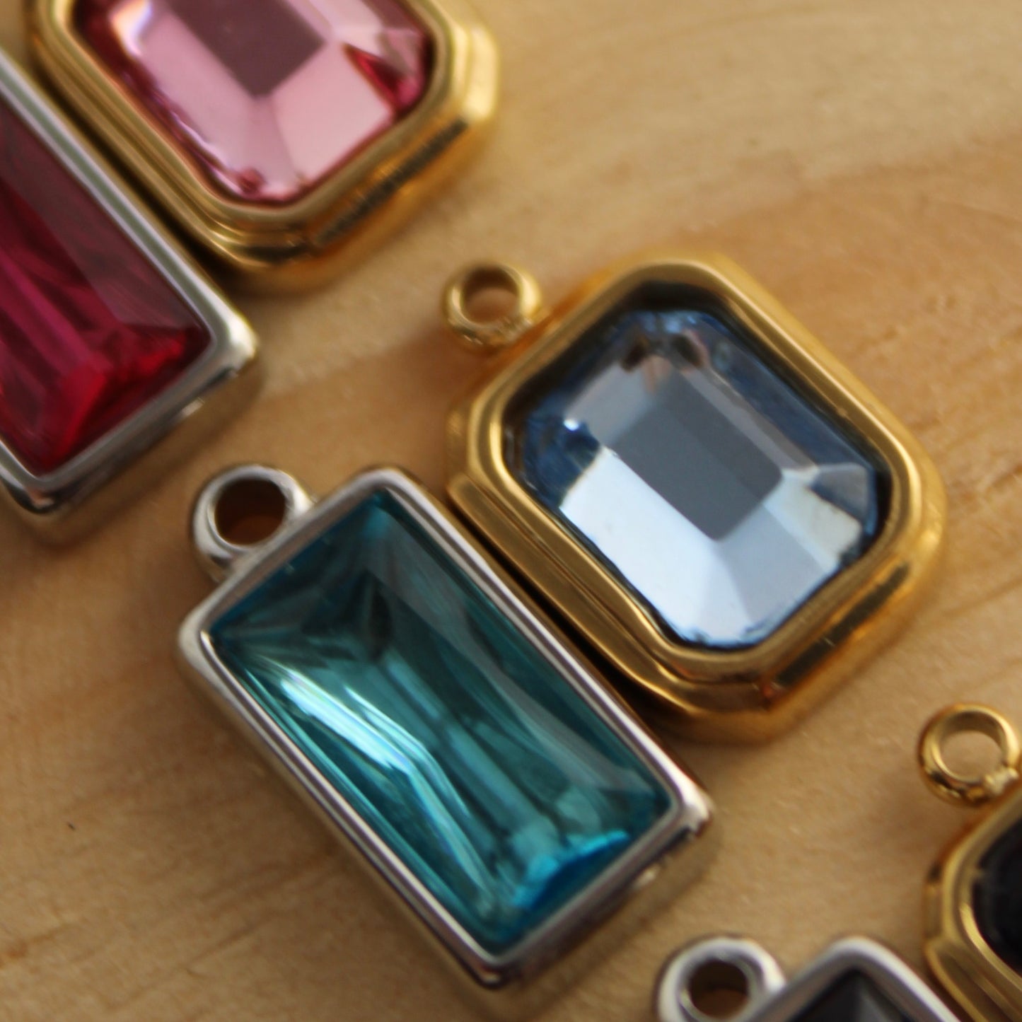 Collar Zoku